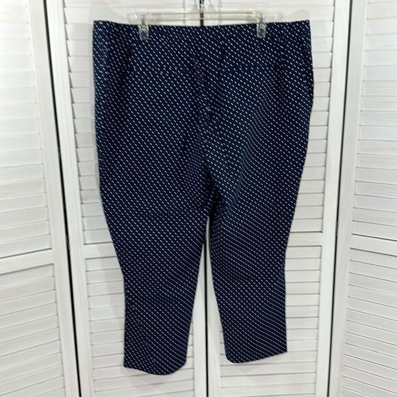 Isaac Mizrahi Pants 28W Navy Blue Pull On Ankle NWOT - Picture 7 of 11